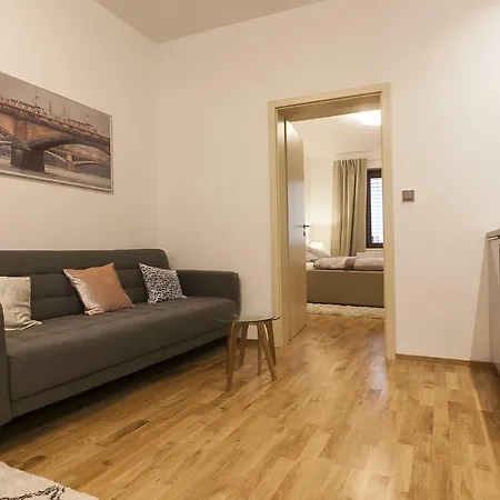 Expat House Lejlighed *