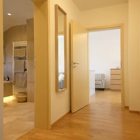 Expat House Prag