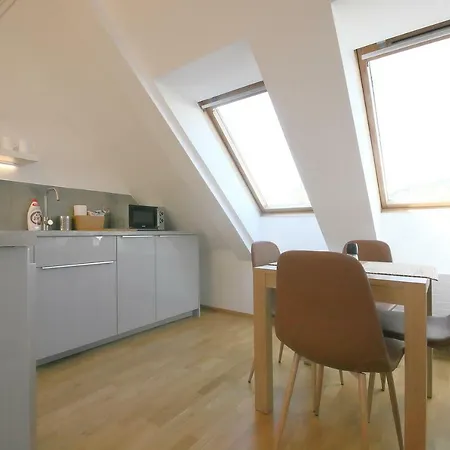 Expat House Lejlighed