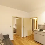 Expat House Prag
