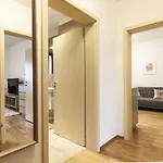 Expat House Daire Prag