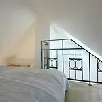 Expat House * Prag
