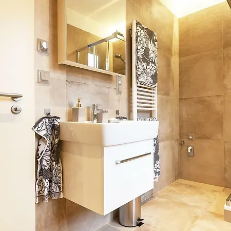 דירה Expat House פראג