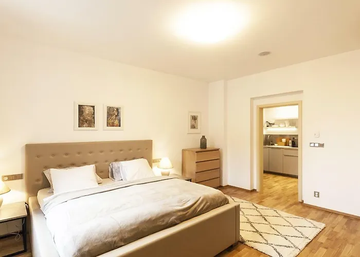 Expat House Prag