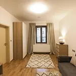 Expat House פראג
