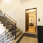 Expat House *